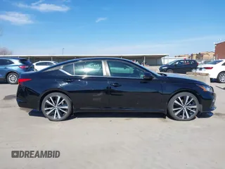 2020 Nissan Altima 2.5 SR with VIN 1N4BL4CV3LC119264, listed as a IAAI auction lot 41593154 with 74,808 mi miles. Bid and sale history available at carsss.com. Image 13.