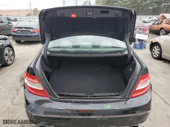 2009 Mercedes-Benz C-Class 3.0L Sport with VIN WDDGF54X99R043543, listed as a Copart auction lot 72921834 with 110,618 mi miles and Salvage Title. Bid and sale history available at carsss.com. Image 6.
