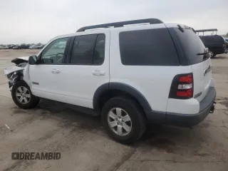 2007 Ford Explorer XLT with VIN 1FMEU73E07UB35021, listed as a Copart auction lot 44437065 with 210,039 mi miles and Salvage Title. Bid and sale history available at carsss.com. Image 2.