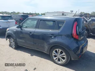 2016 Kia Soul + z VIN KNDJP3A50G7349026, wystawiony jako IAAI lot #42260782 z przebiegiem 63 913 mil mil oraz . Historia ofert i sprzedaży dostępna na DreamBid. Obrazek 3.
