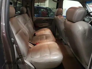 2002 Ford F-150 XLT with VIN 1FTRW08L92KD19411, listed as a Copart auction lot 50986795 with 164,556 mi miles and Clean Title. Bid and sale history available at carsss.com. Image 10.