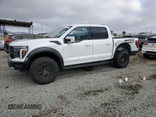 2024 Ford F-150 Raptor with VIN 1FTFW1RG6RFA18561, listed as a Copart auction lot 47472325 with 15,726 mi miles and Salvage Title. Bid and sale history available at carsss.com. Image 1.