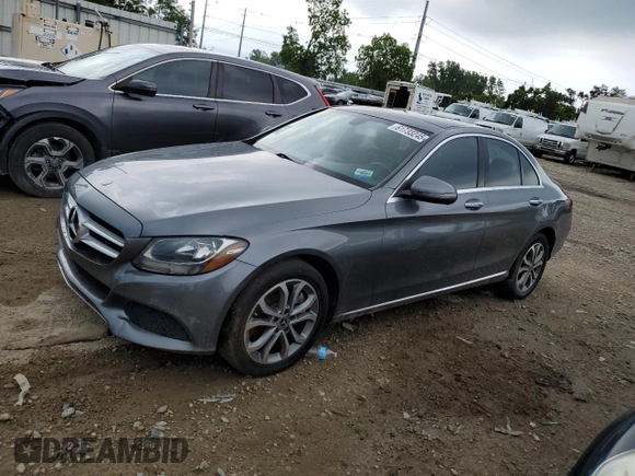 2018 Mercedes-Benz C 300 z VIN WDDWF4KB7JR350226, wystawiony jako Copart lot #61733245 z przebiegiem 74 870 mil mil oraz Szkoda całkowita • Salvage title. Historia ofert i sprzedaży dostępna na DreamBid. Obrazek 1.