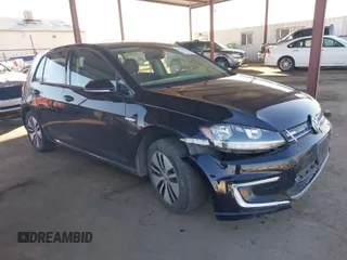 2019 Volkswagen Golf SE z VIN WVWKR7AU2KW903131, wystawiony jako IAAI lot #41354348 z przebiegiem 48 821 mil mil oraz . Historia ofert i sprzedaży dostępna na DreamBid. Obrazek 1.