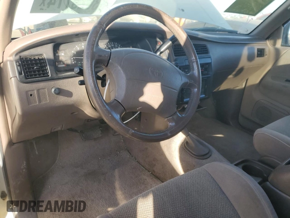 1997 Toyota T100 SR5 with VIN JT4UN24D4V0049432, listed as a Copart auction lot 83629774 with 208,803 mi miles and Salvage Title. Bid and sale history available at DreamBid. Image 8.