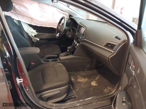 2019 Hyundai Elantra SEL with VIN KMHD84LF6KU856136, listed as a IAAI auction lot 41721292 with 33,125 mi miles. Bid and sale history available at carsss.com. Image 5.