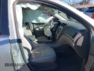 2014 GMC Acadia SLT with VIN 1GKKRRKD8EJ204036, listed as a IAAI auction lot 41673944 with 180,931 mi miles. Bid and sale history available at carsss.com. Image 5.
