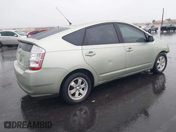 2008 Toyota Prius with VIN JTDKB20U983326407, listed as a IAAI auction lot 42192745 with Not Provided miles. Bid and sale history available at carsss.com. Image 4.