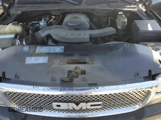 2004 GMC Yukon SLT with VIN 1GKEC13Z14R107724, listed as a Copart auction lot 72077674 with 289,734 mi miles and Salvage Title. Bid and sale history available at carsss.com. Image 12.