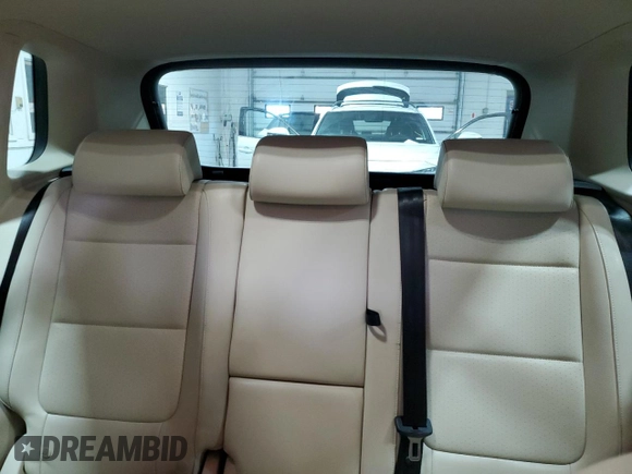 2010 Volkswagen Tiguan S with VIN WVGAV7AX8AW003815, listed as a Copart auction lot 56180605 with 149,047 mi miles and Clean title. Bid and sale history available at DreamBid. Image 10.