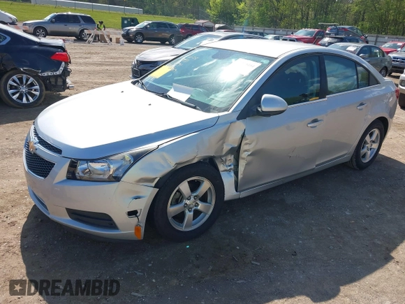 2014 Chevrolet Cruze 1LT with VIN 1G1PC5SBXE7320337, listed as a IAAI auction lot 42010404 with 69,270 mi miles and . Bid and sale history available at DreamBid. Image 6.