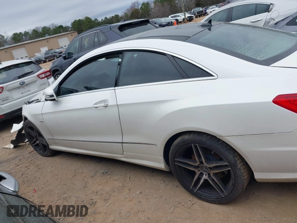 2012 Mercedes-Benz E 550 with VIN WDDKJ7DB1CF154184, listed as a IAAI auction lot 41528446 with 153,016 mi miles and . Bid and sale history available at DreamBid. Image 13.