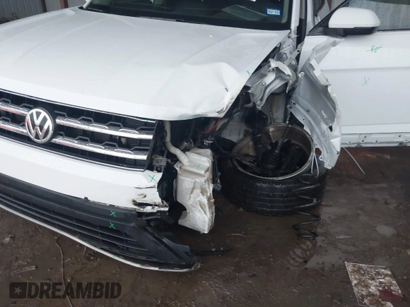 2019 Volkswagen Atlas SE with VIN 1V2WR2CA8KC526036, listed as a IAAI auction lot 42200589 with 118,590 mi miles and . Bid and sale history available at DreamBid. Image 6.