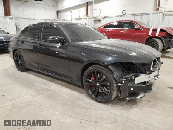 2024 BMW 3 Series M340i xDrive with VIN 3MW49FF08R8E25872, listed as a Copart auction lot 42059325 with 14,752 mi miles and Salvage Title. Bid and sale history available at carsss.com. Image 4.