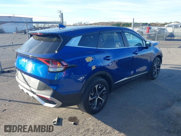 2023 Kia Sportage EX z VIN 5XYK33AF7PG043842, wystawiony jako IAAI lot #40850759 z przebiegiem 35 698 mil mil oraz . Historia ofert i sprzedaży dostępna na DreamBid. Obrazek 4.
