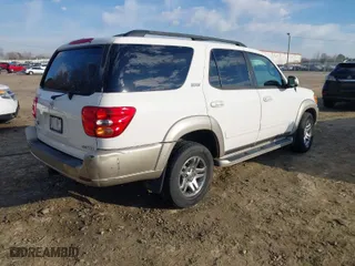 2004 Toyota Sequoia SR5 with VIN 5TDZT34A24S213103, listed as a IAAI auction lot 41675097 with 225,509 mi miles. Bid and sale history available at carsss.com. Image 4.
