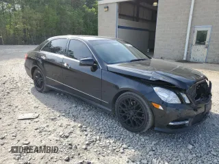 2013 Mercedes-Benz E 350 Luxury with VIN WDDHF8JB2DA706263, listed as a Copart auction lot 54741345 with 208,928 mi miles and Salvage Title. Bid and sale history available at DreamBid. Image 4.