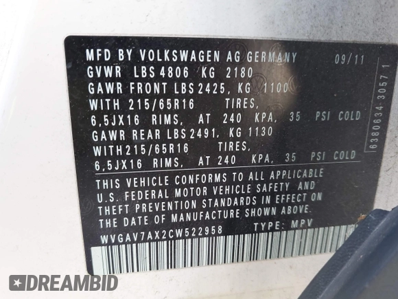 2012 Volkswagen Tiguan SE z VIN WVGAV7AX2CW522958, wystawiony jako IAAI lot #42516794 z przebiegiem 107 144 mil mil oraz . Historia ofert i sprzedaży dostępna na DreamBid. Obrazek 9.
