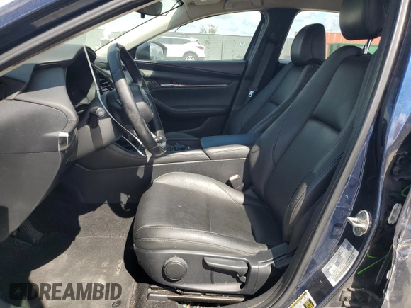 2019 Mazda 3 w/Select Pkg with VIN 3MZBPAAL3KM113621, listed as a Copart auction lot 44441495 with 152,159 mi miles and Non Repairable. Bid and sale history available at carsss.com. Image 7.