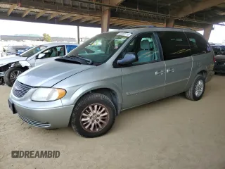 2004 Chrysler Town & Country EX with VIN 2C8GP74L94R576719, listed as a Copart auction lot 49922715 with 182,547 mi miles and Salvage Title. Bid and sale history available at carsss.com. Image 1.