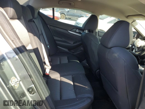 2018 Nissan Maxima SR with VIN 1N4AA6AP0JC409640, listed as a Copart auction lot 75918774 with 47,354 mi miles and Salvage Title. Bid and sale history available at carsss.com. Image 10.