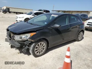 2016 Hyundai Elantra GT with VIN KMHD35LH6GU286135, listed as a Copart auction lot 61480394 with 90,506 mi miles and Salvage Title. Bid and sale history available at carsss.com. Image 1.
