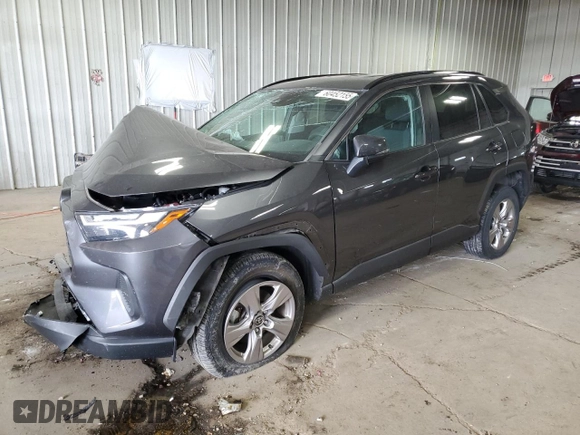 2023 Toyota RAV4 XLE with VIN 2T3P1RFV4PC330699, listed as a Copart auction lot 60452155 with 31,424 mi miles and Salvage title. Bid and sale history available at DreamBid. Image 1.