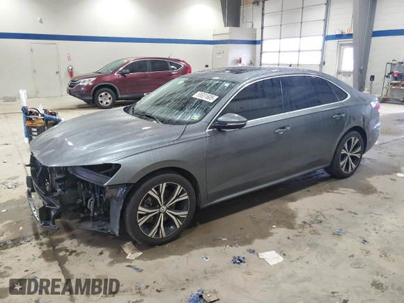 2021 Volkswagen Passat SE z VIN 1VWSA7A34MC010023, wystawiony jako Copart lot #55831605 z przebiegiem 105 235 mil mil oraz Szkoda całkowita • Salvage title. Historia ofert i sprzedaży dostępna na DreamBid. Obrazek 1.