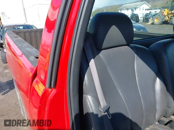 2002 Chevrolet Silverado 1500 Commercial with VIN 1GCEC14W62Z322609, listed as a IAAI auction lot 42040019 with 200,844 mi miles and . Bid and sale history available at DreamBid. Image 8.