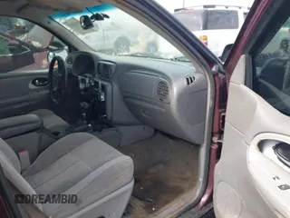 2006 Chevrolet TrailBlazer LT with VIN 1GNES13M462204650, listed as a IAAI auction lot 41652553 with 189,594 mi miles. Bid and sale history available at carsss.com. Image 5.