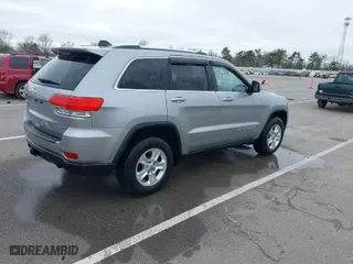 2014 Jeep Grand Cherokee Laredo with VIN 1C4RJFAG6EC230568, listed as a IAAI auction lot 41914990 with 137,214 mi miles. Bid and sale history available at carsss.com. Image 4.
