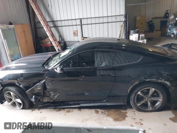 2017 Ford Mustang EcoBoost с VIN 1FA6P8THXH5290063, выставлен на аукционе IAAI как лот 42286095 с пробегом 93 120 миль миль и . История ставок и продаж доступна на DreamBid. Изображение 14.