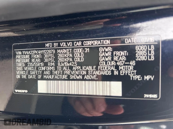 2017 Volvo XC90 Momentum with VIN YV4A22PK4H1122879, listed as a IAAI auction lot 41604685 with 164,460 mi miles. Bid and sale history available at carsss.com. Image 9.