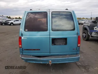 1993 Chevrolet Astro with VIN 1GNEL19W1PB171176, listed as a Copart auction lot 78195764 with 201,913 mi miles and Salvage Title. Bid and sale history available at carsss.com. Image 6.