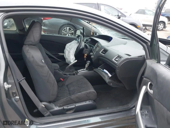 2013 Honda Civic Cpe LX with VIN 2HGFG3B59DH521768, listed as a IAAI auction lot 41231533 with 256,349 mi miles. Bid and sale history available at carsss.com. Image 5.