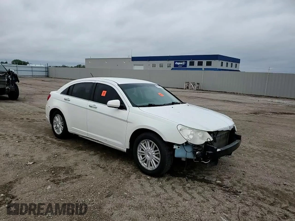 2008 Chrysler Sebring Limited z VIN 1C3LC66KX8N295515, wystawiony jako Copart lot #57480675 z przebiegiem 149 569 mil mil oraz Szkoda całkowita • Salvage title. Historia ofert i sprzedaży dostępna na DreamBid. Obrazek 14.
