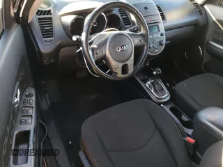 2013 Kia Soul + with VIN KNDJT2A61D7749641, listed as a Copart auction lot 80124214 with 181,476 mi miles and Salvage Title. Bid and sale history available at DreamBid. Image 8.