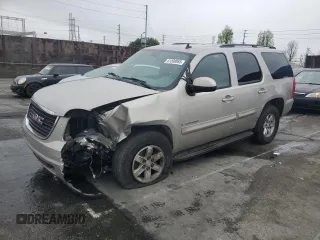 2007 GMC Yukon SLT with VIN 1GKFK13037R405852, listed as a Copart auction lot 51308065 with 282,547 mi miles and Salvage Title. Bid and sale history available at carsss.com. Image 1.