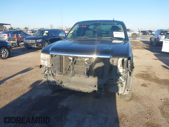 2009 GMC Sierra 1500 with VIN 2GTEC290891109447, listed as a IAAI auction lot 41217035 with 197,033 mi miles and . Bid and sale history available at DreamBid. Image 13.