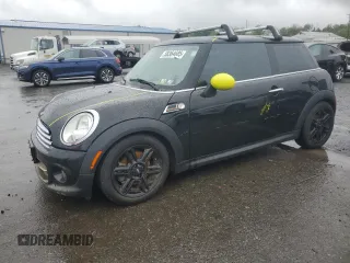 2013 MINI Hardtop z VIN WMWSU3C56DT689582, wystawiony jako Copart lot #58364685 z przebiegiem Nie podano mil oraz Szkoda całkowita • Salvage title. Historia ofert i sprzedaży dostępna na DreamBid. Obrazek 1.
