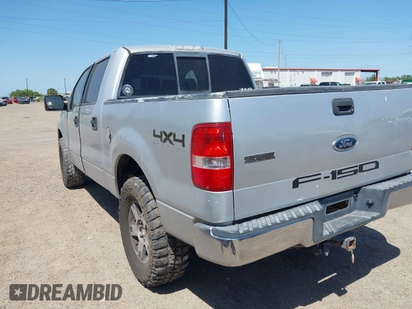 2004 Ford F-150 XLT with VIN 1FTRW14W24KC51607, listed as a IAAI auction lot 42015269 with 1 mi miles. Bid and sale history available at carsss.com. Image 3.