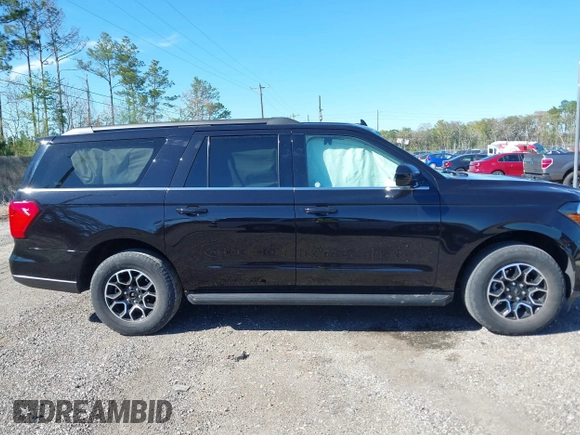2024 Ford Expedition Max XLT with VIN 1FMJK1H83REA27722, listed as a IAAI auction lot 41826831 with 31,276 mi miles and . Bid and sale history available at DreamBid. Image 13.
