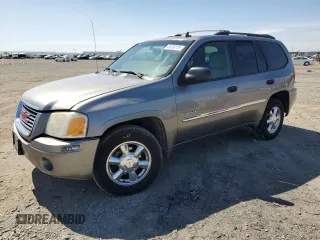 2006 GMC Envoy SLE with VIN 1GKDS13S462126054, listed as a Copart auction lot 48330195 with 160,633 mi miles and Salvage Title. Bid and sale history available at carsss.com. Image 1.