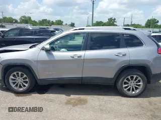 2019 Jeep Cherokee Latitude с VIN 1C4PJLCB7KD149527, выставлен на аукционе IAAI как лот 42543552 с пробегом 78 919 миль миль и . История ставок и продаж доступна на DreamBid. Изображение 14.