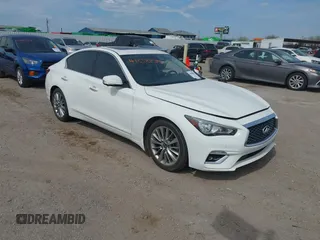 2021 Infiniti Q50 Luxe z VIN JN1EV7BP9MM701020, wystawiony jako IAAI lot #41838839 z przebiegiem 75 140 mil mil oraz . Historia ofert i sprzedaży dostępna na DreamBid. Obrazek 1.