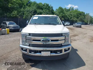 2017 Ford F-250 Lariat with VIN 1FT7W2BT8HED03378, listed as a IAAI auction lot 42545547 with 240,558 mi miles and . Bid and sale history available at DreamBid. Image 12.