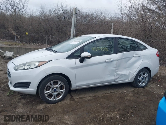 2015 Ford Fiesta SE with VIN 3FADP4BJ4FM175664, listed as a IAAI auction lot 41834555 with 79,268 mi miles. Bid and sale history available at carsss.com. Image 14.
