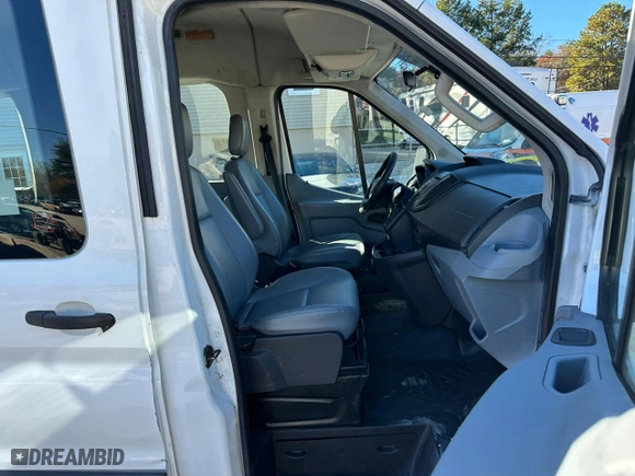 2016 Ford Transit Wagon XL with VIN 1FDZX2CM8GKA08631, listed as a Copart auction lot 78298894 with 235,809 mi miles and Clean Title. Bid and sale history available at carsss.com. Image 9.