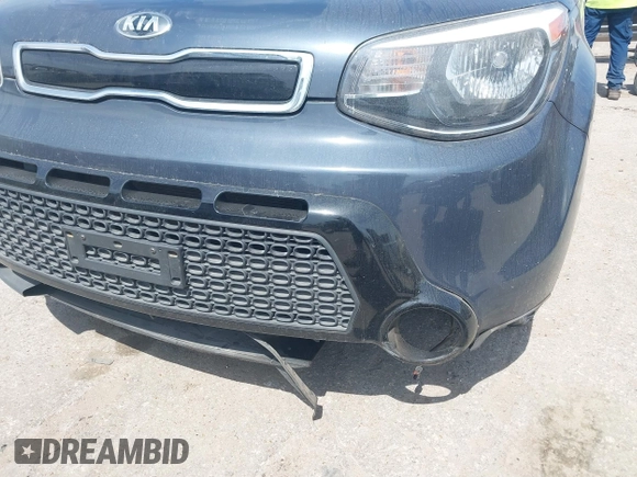 2016 Kia Soul + z VIN KNDJP3A50G7349026, wystawiony jako IAAI lot #42260782 z przebiegiem 63 913 mil mil oraz . Historia ofert i sprzedaży dostępna na DreamBid. Obrazek 6.