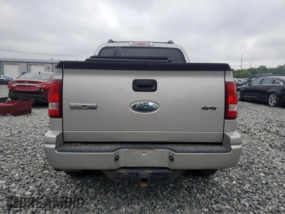 2007 Ford Explorer Sport Trac Limited z VIN 1FMEU53817UA11841, wystawiony jako Copart lot #60358315 z przebiegiem 142 789 mil mil oraz Czysty tytuł • Clean title. Historia ofert i sprzedaży dostępna na DreamBid. Obrazek 6.